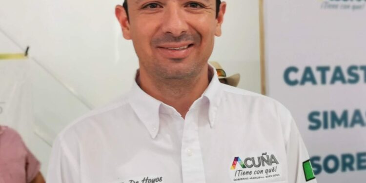 Acuña negocia con el Estado para que se implementen los vuelos comerciales