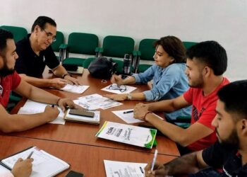 Acuña se prepara para dar la bienvenida a la Mariposa Monarca
