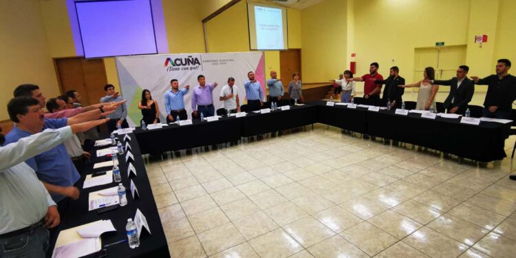 Instalan el Consejo Municipal de la Juventud en Acuña