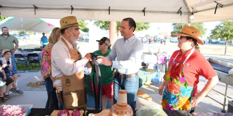 Siguen las celebraciones en el mes del Abuelo