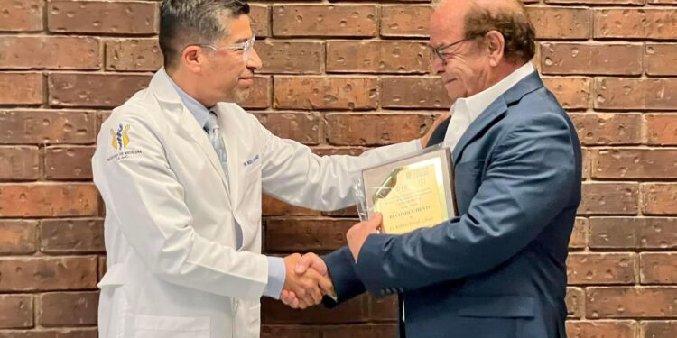 RECONOCEN TRABAJO DE INVESTIGACIÓN SOBRE EL COVID-19 DEL SECTOR SALUD DE COAHUILA