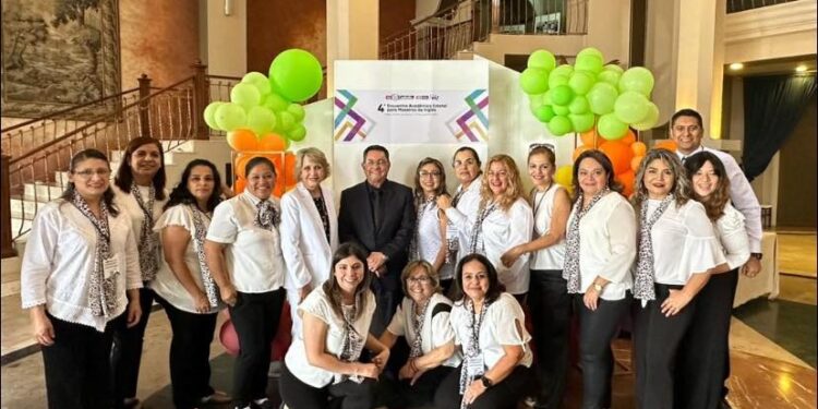 4º ENCUENTRO ACADÉMICO ESTATAL DE MAESTROS DE INGLÉS, EN COAHUILA