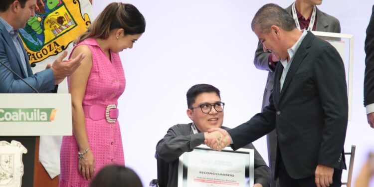 ‘TENGO MUCHO QUÉ AGRADECER A LOS JÓVENES DE COAHUILA’: MARS