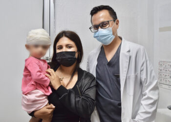 Médicos del Hospital IMSS-BIENESTAR en Nayarit salvan vida de una menor de edad, con cirugía compleja