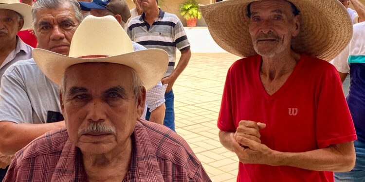 EL REPARTO AGRARIO QUE DESATÓ LA REVOLUCIÓN MEXICANA, NO FUE PARA SIEMPRE; ESTÁ EN PROCESO DE RETORNO A LA PROPIEDAD PRIVADA