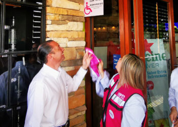 Certifican a Establecimientos que facilitan el ingreso a personas con discapacidad