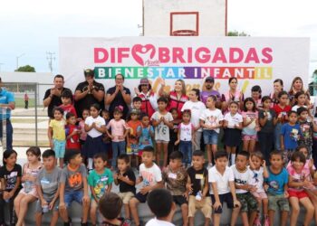 NIÑOS DEL SECTOR LA MISIÓN APRENDIERON Y SE DIVIRTIERON EN LA BRIGADA DE BIENESTAR INFANTIL «VA POR LOS NIÑOS»