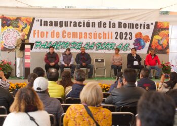 Promueve Agricultura protección y mejora de variedades de flor de cempasúchil y sus beneficios en la salud y alimentación