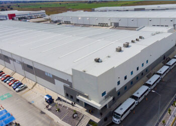 Amarra empresas Manolo en Japón