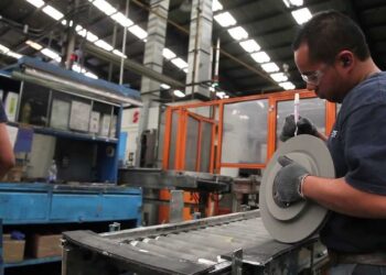 Por huelga en EU en la industria automotriz, empresa se va a paro técnico en PN