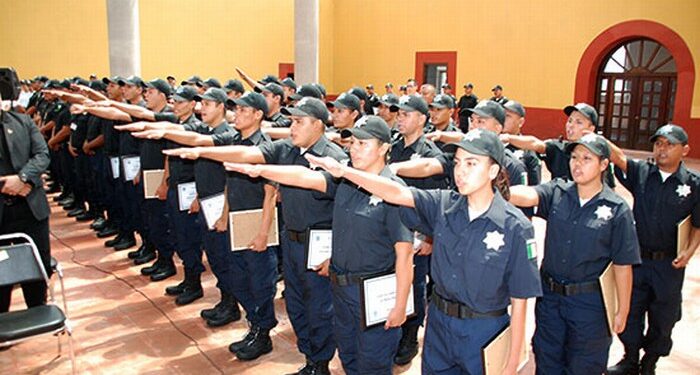 Hasta 40 aspirantes se enfilan para cursar la Academia de la Policía Municipal pero la mayoría no se gradúa