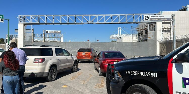 Realizan otro simulacro de cierre de puente internacional Acuña-Del Rio