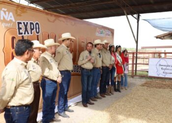 Se compromete Emilio de Hoyos a impulsar proyectos con ganaderos