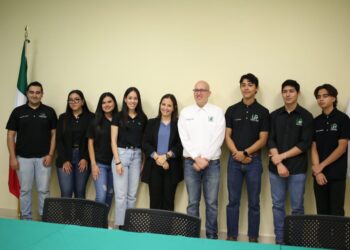 UPMF IMPULSA A UNIVERSITARIOS COAHUILENSES EN VIAJE INTERNACIONAL ACADÉMICO