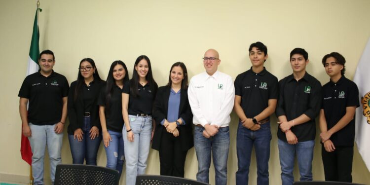 UPMF IMPULSA A UNIVERSITARIOS COAHUILENSES EN VIAJE INTERNACIONAL ACADÉMICO