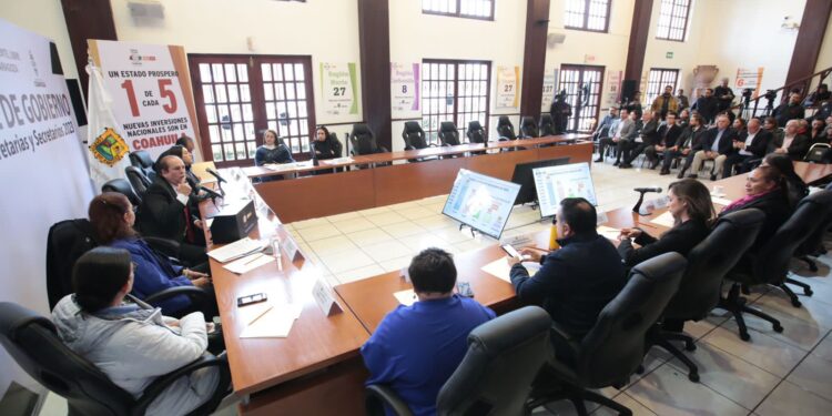 COAHUILA DESTACA EN INVERSIÓN, EMPLEO Y GESTIONES: CLAUDIO BRES