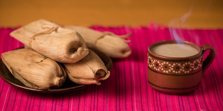 En época de mayor tentación llaman a no comer en exceso