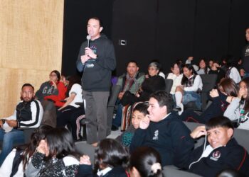 EN MARCHA LA CAMPAÑA:  VIVO A PROPÓSITO ¡DESCUBRE TU CAMINO! DIRIGIDA A LOS JÓVENES DE ACUÑA
