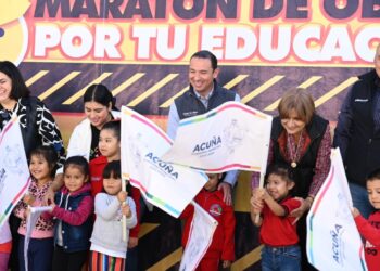 SUPERARÁ 21 MILLONES DE PESOS LA INVERSIÓN EN EL ÁMBITO EDUCATIVO; SUPERVISARON AVANCE DE CANCHA MULTIDEPORTIVA EN EL JARDÍN DE NIÑOS GRISELDA ÁLVAREZ PONCE DE LEÓN