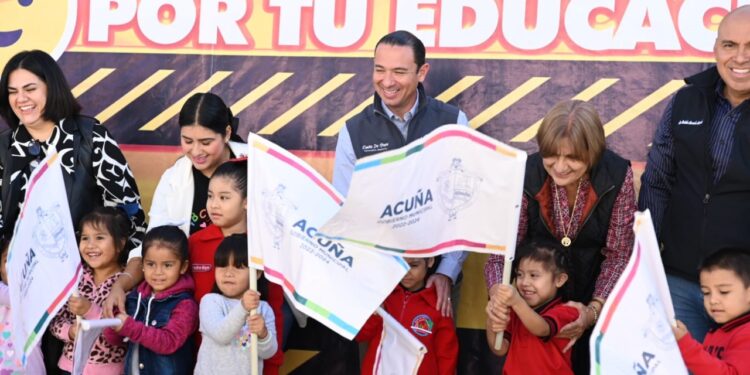 SUPERARÁ 21 MILLONES DE PESOS LA INVERSIÓN EN EL ÁMBITO EDUCATIVO; SUPERVISARON AVANCE DE CANCHA MULTIDEPORTIVA EN EL JARDÍN DE NIÑOS GRISELDA ÁLVAREZ PONCE DE LEÓN