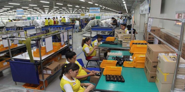 A pesar de huelga en sector automotriz de EU, en Acuña se mantuvieron empleos en maquiladoras