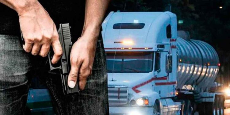Violencia y profesionalización en aumento el robo a transporte de carga en México