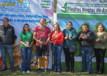 PROMUEVEN CUIDADO ECOLÓGICO CON DOBLE CAMPAÑA EN LA MACROPLAZA