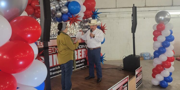 En 2024, Sheriff del Condado de Maverick buscara reelección