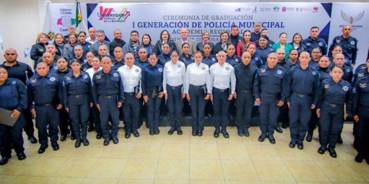 Graduaran 22 cadetes de la Segunda Generación de la Academia Regional de Policía