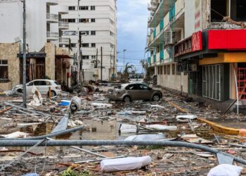 Proponen Industriales del país utilizar recursos excedentes del petróleo para reconstruir a Acapulco