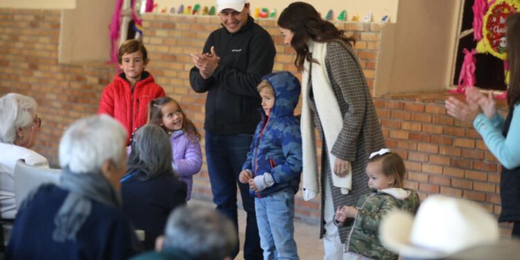 FELIZ NAVIDAD COAHUILA: MANOLO