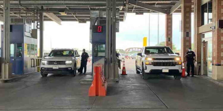 Agilizara la entrada de vehículos a Estados Unidos; Nuevo carril SENTRI en la Aduana de Del Rio, Texas