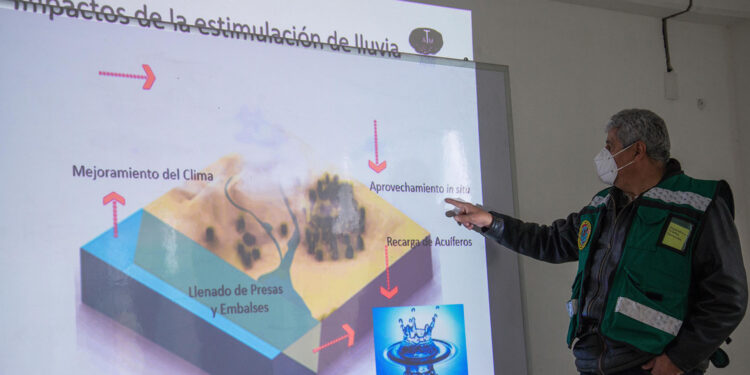 Benefició estimulación de lluvias a ocho estados con sequía durante 2023