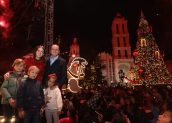 Invitan Paola y Manolo a seguir disfrutando Villamagia Coahuila