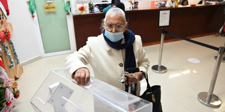 POSITIVA RESPUESTA DE CIUDADANOS AL PAGO DEL PREDIAL; AMPLÍAN LAS OPCIONES PARA QUE CONTRIBUYENTES ACUDAN