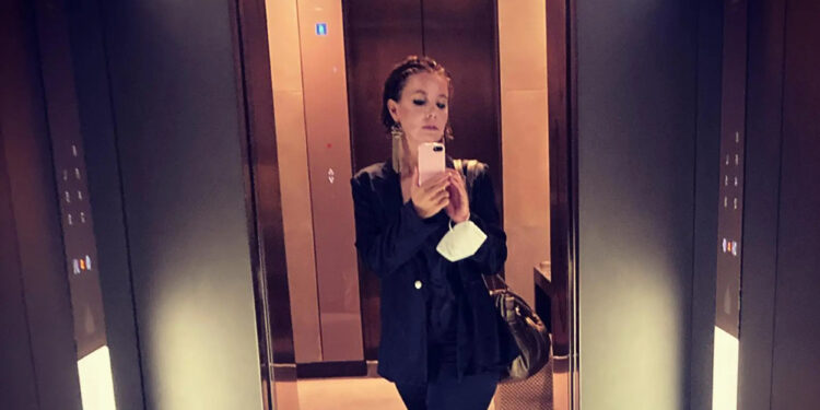 En el Foro de Davos asistentes buscan ‘acompañantes’