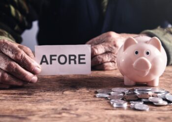 TRABAJADORES, EMPRESARIOS Y LEGISLADORES DEBEN “CUIDAR LAS MANOS AL PRESIDENTE AMLO”, CON LA REFORMA A LAS PENSIONES (AFORES)