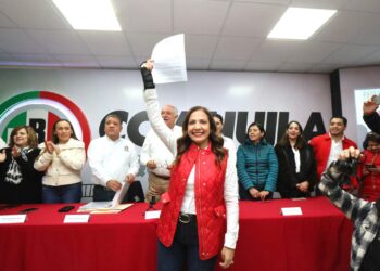 PRESENTA SONIA VILLARREAL PÉREZ SOLICITUD DE REGISTRO ANTE LA COMISIÓN DE PROCESOS INTERNOS DEL PRI COAHUILA.