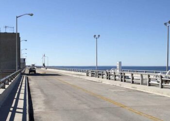 Puente Internacional de la Presa de la Amistad suspende operaciones a partir de este martes 2 de enero