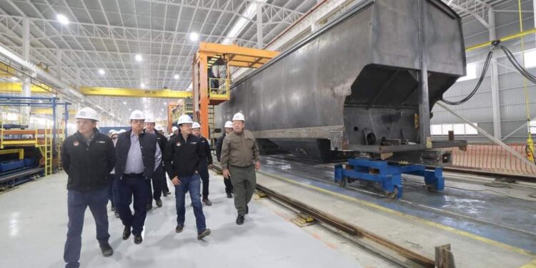 Llegan más inversiones y empleo para la región centro: Manolo