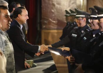 CON MÁS POLICÍAS DE PRIMER NIVEL SEGUIMOS BLINDANDO COAHUILA: MANOLO