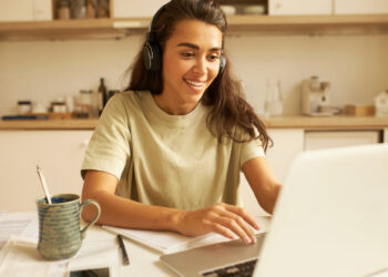 Una prepa a la medida para quienes deseen cursarla desde su casa