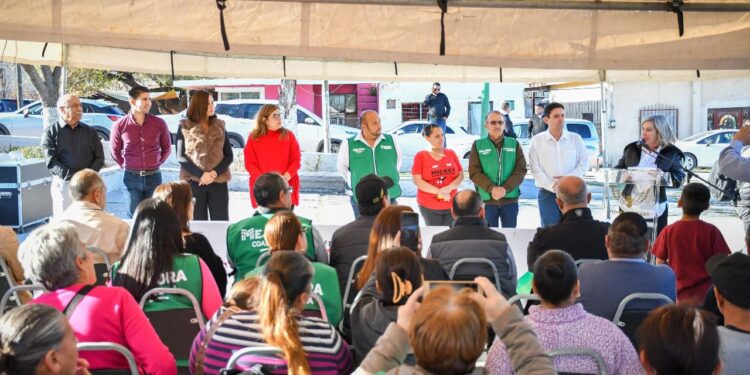 Alcaldesa de Piedras Negras pone en marcha construcción y rehabilitación de plaza