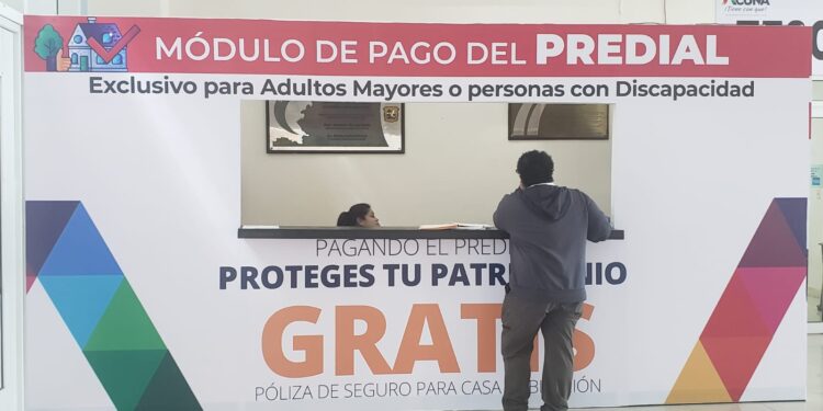 HABILITAN NUEVO MÓDULO PARA EL PAGO DEL PREDIAL EN EL EDIFICIO DE PRESIDENCIA MUNICIPAL.