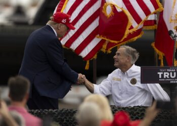 Nuevamente la vecina ciudad texana de Eagle Pass será testigo de un acontecimiento político histórico en la Unión Americana.