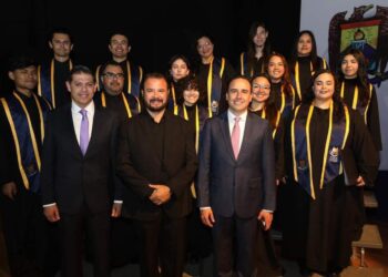 LA UAdeC ES DE GRAN IMPORTANCIA PARA COAHUILA: MANOLO