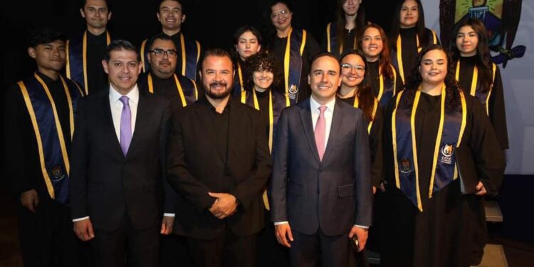 LA UAdeC ES DE GRAN IMPORTANCIA PARA COAHUILA: MANOLO