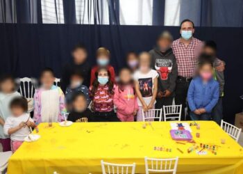 Reiteran Paola y Manolo compromiso en la lucha contra el cáncer infantil