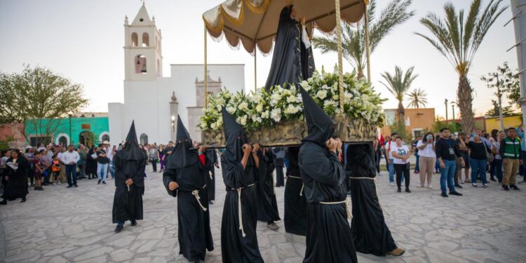 SORPRENDENTE VIERNES SANTO EN COAHUILA