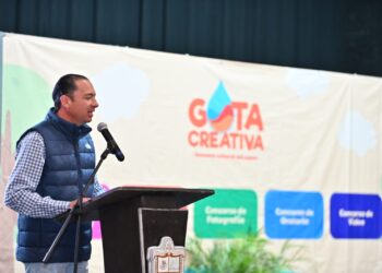 RINDEN PROTESTA 800 GUARDIANES DEL AGUA Y RECONOCEN LA PARTICIPACIÓN DE 3,700 ESTUDIANTES EN EL CONCURSO GOTA CREATIVA PARA EL CUIDADO DEL AGUA